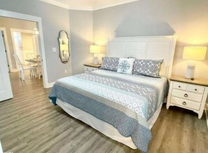 3 habitaciones, escritorio, tabla de planchar con plancha y wifi gratis 