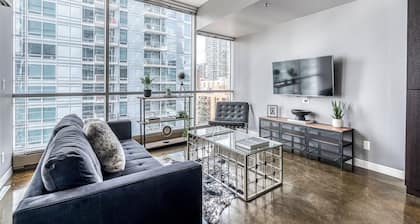 Modern Industrial DT Apartment w/ Views & Parking