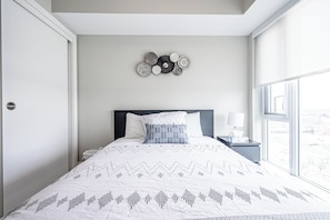 1 bedroom, WiFi - Contemporary 1 bd with stunning views *Stampede* (Calgary)