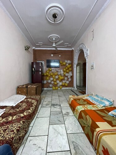 3BHK PROPERTY JANAKPURI FOR FAMILY STAY AND PARTIES