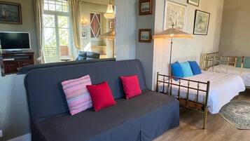 2 chambres, bureau, fer et planche Ă repasser, Wi-Fi gratuit