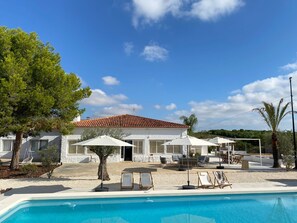 Outdoor pool - Finca la Cañada Santa Pola. Villa Mediterránea (Santa Pola, el Poble Llevantí)