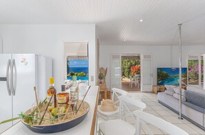 Interior - Welcome (Case-Pilote)