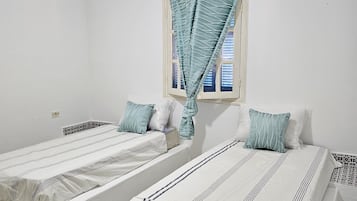 2 bedrooms, WiFi, bed sheets