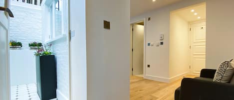 Lower Ground Floor Economy One Bedroom | Terrace/patio