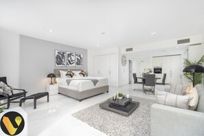 Family Apartment | 1 bedroom, iron/ironing board, free WiFi, bed sheets - Jumeirah Beach Residence beach access (Dubai)