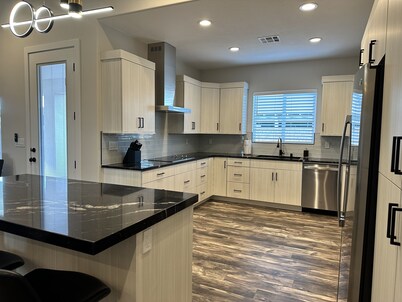 Modern Mesquite New Home perfect for golfers and families alike.