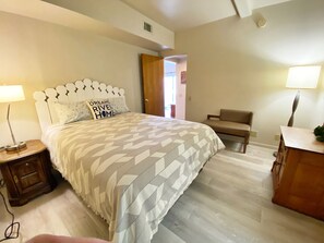 2 Schlafzimmer, Bügeleisen/Bügelbrett, Reisekinderbett, kostenloses WLAN