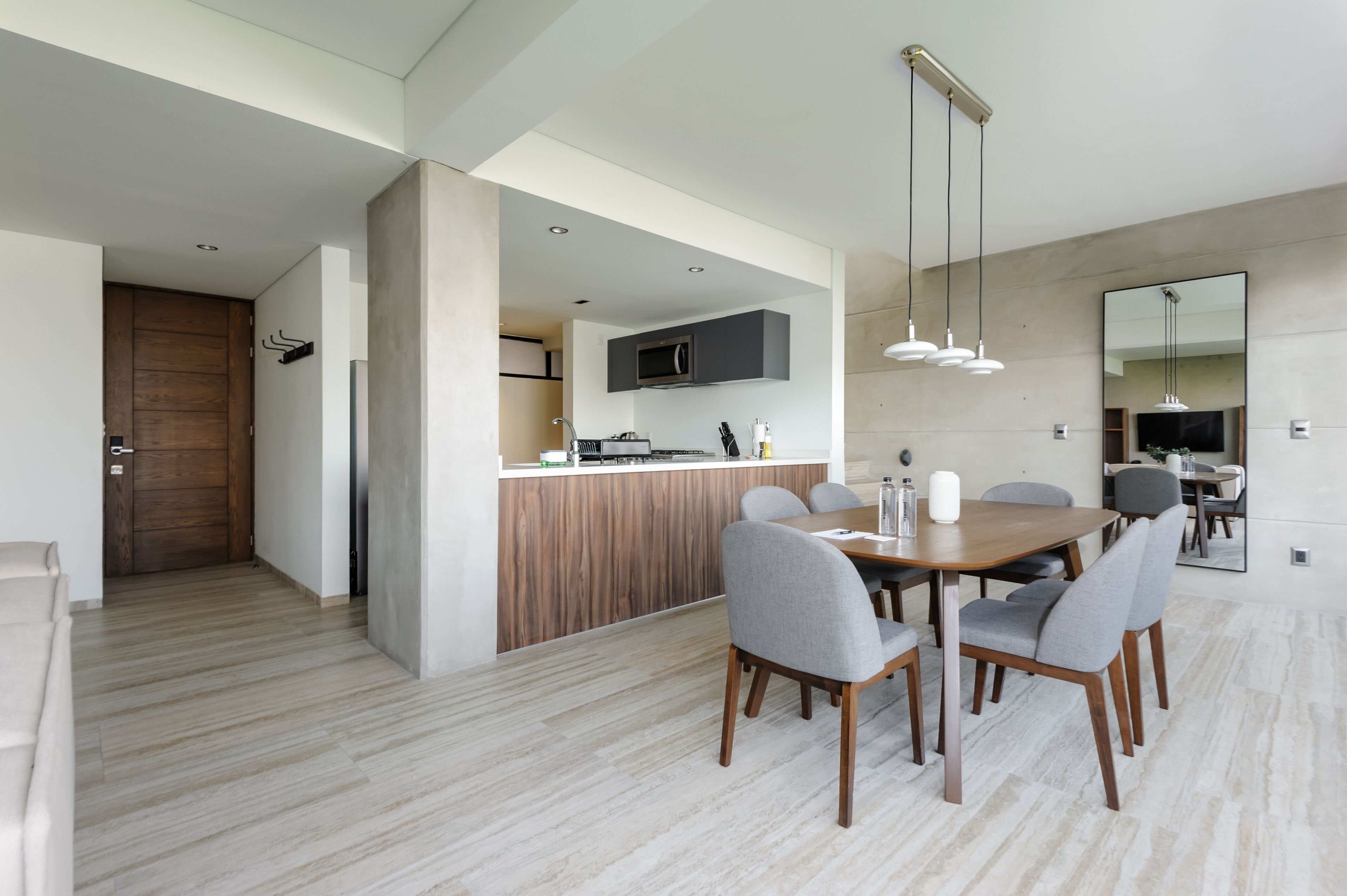 Comfort Apartment | Dining room