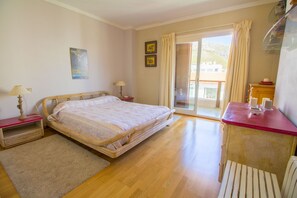 3 sovrum, strykjärn/strykbräda, wi-fi och sängkläder