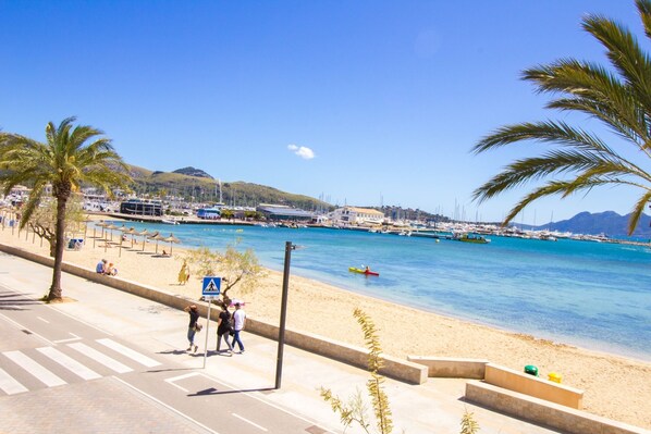 Strand