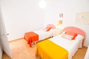 3 Schlafzimmer, Bügeleisen/Bügelbrett, Internetzugang