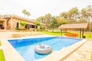 Pool - Villa surrounded by nature (Ses Palmeres)