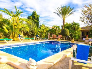 Piscine extérieure