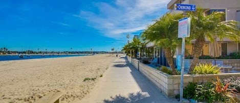 Strand