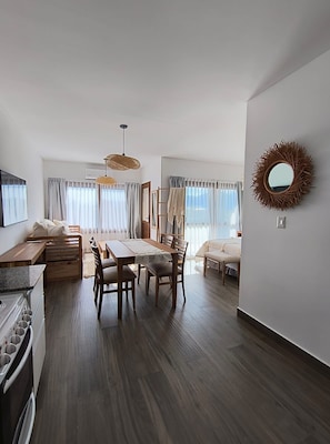 Flat-screen TV - Buena Vid by Chadel Management (Cafayate)