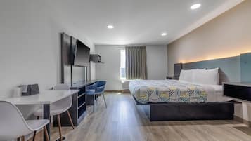 Desk, blackout drapes, free WiFi, bed sheets