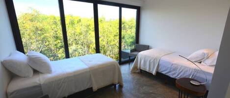 3 chambres, accĂšs au Wi-Fi (inclus), literie fournie