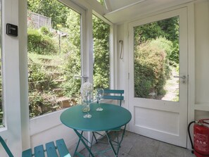 Cottage | Dining - Amazing View (Malvern)