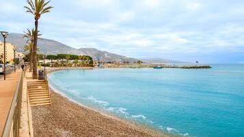 Playa en los alrededores