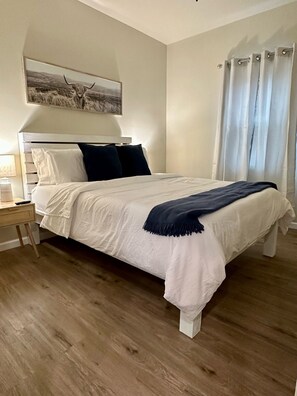 2 quartos, Wi-Fi de cortesia, roupa de cama