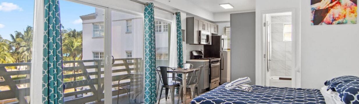 Iron/ironing board, travel cot, WiFi, bed sheets