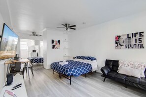 Iron/ironing board, travel crib, WiFi, bed sheets