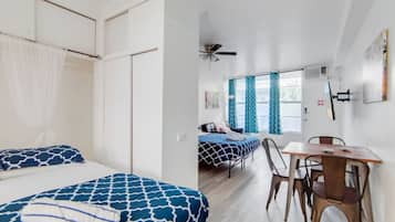 Iron/ironing board, travel cot, WiFi, bed sheets