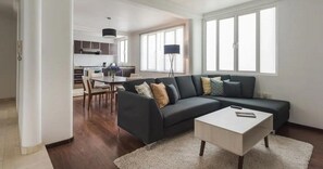 42-英寸智能电视(配备数码频道)