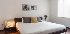 Appartement Deluxe | 2 chambres, décor unique, ameublement unique, rideaux d’obscurcissement