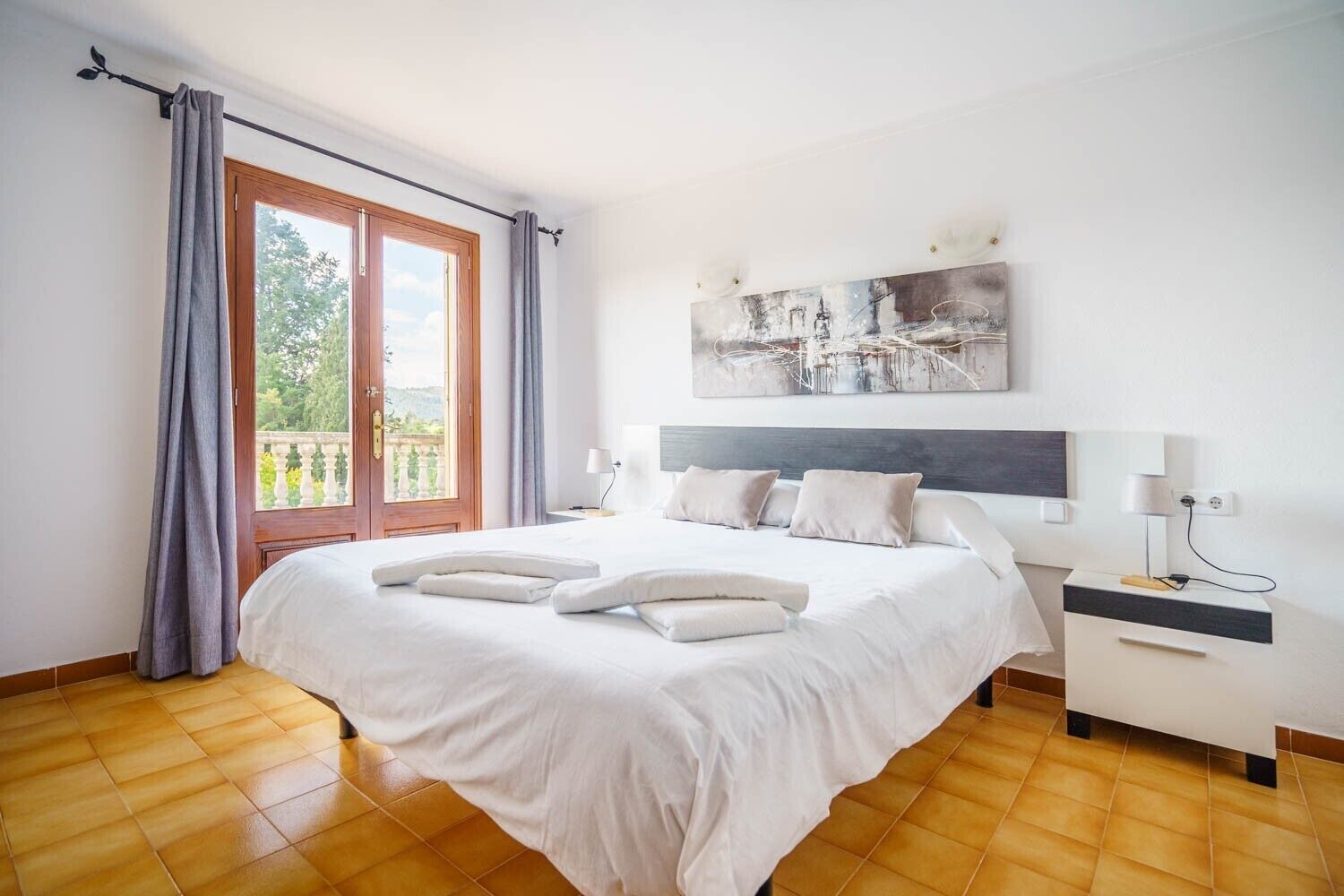 4 Schlafzimmer, kostenloses WLAN, Bettwäsche