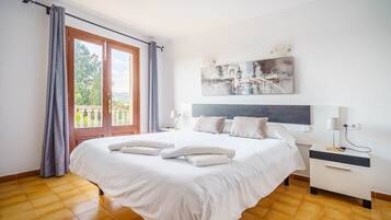 4 Schlafzimmer, kostenloses WLAN, Bettwäsche