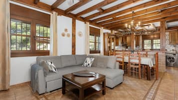 Televisie en een open haard