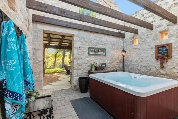 Bain à remous intérieur