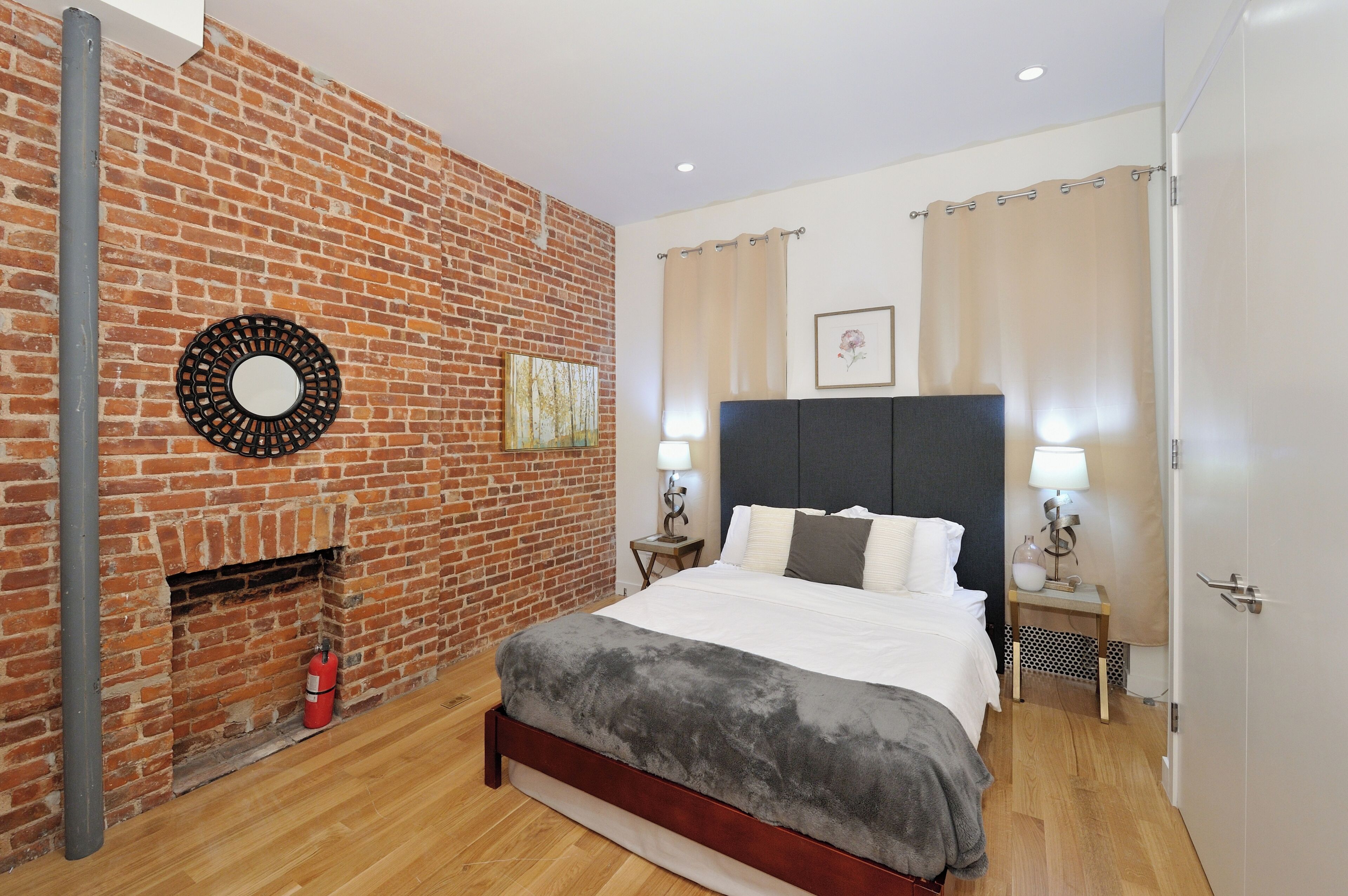 Comfy and Lovely 2BR/2BA! Midtown Manhattan!
