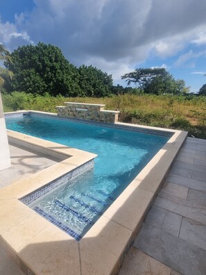 Outdoor pool - Diamond Cut Villa & Suites (Carnbee)