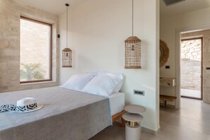 4 chambres, fer et planche à repasser, Wi-Fi, literie fournie