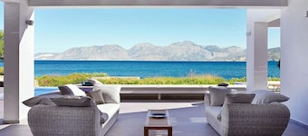 Beachfront Art Villa with a heated pool