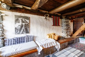 Interior - Chalet 'Grand Vanoise - 12 Pers' with Private Terrace, Balcony and Wi-Fi (Saint André)
