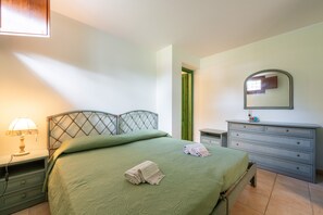 4 bedrooms, free WiFi, bed sheets