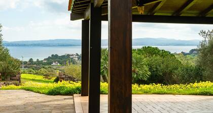 Villa "Olga" with Sea View, Private Terrace & Wi-Fi