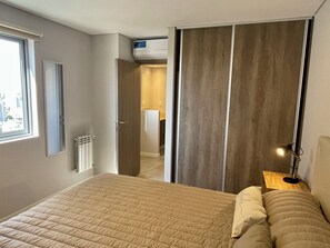 Appartement Standard | Rideaux occultants, fer et planche à repasser, Wi-Fi gratuit
