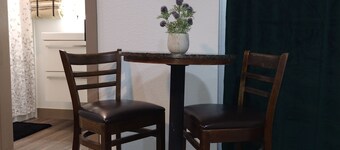 New ideal studio! Central and stylish!
