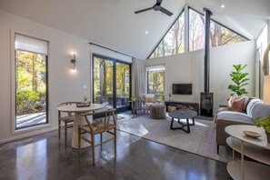 Smart TV, fireplace - Serene Modern Cabin | Hiking | Private Hot Tub | Firelight at Shope Creek (Asheville)