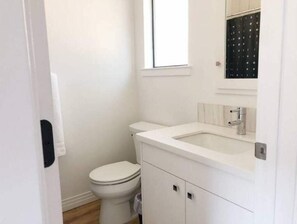 Douche, séchoir à cheveux