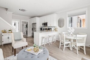 Interior - Celebration @ The Cove Riverwalk Villas (Wilmington)