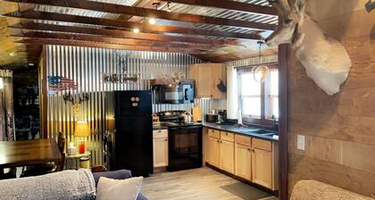 ‘The Huntsman’ ~ Elk Run Estates #4