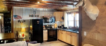 ‘The Huntsman’ ~ Elk Run Estates #4