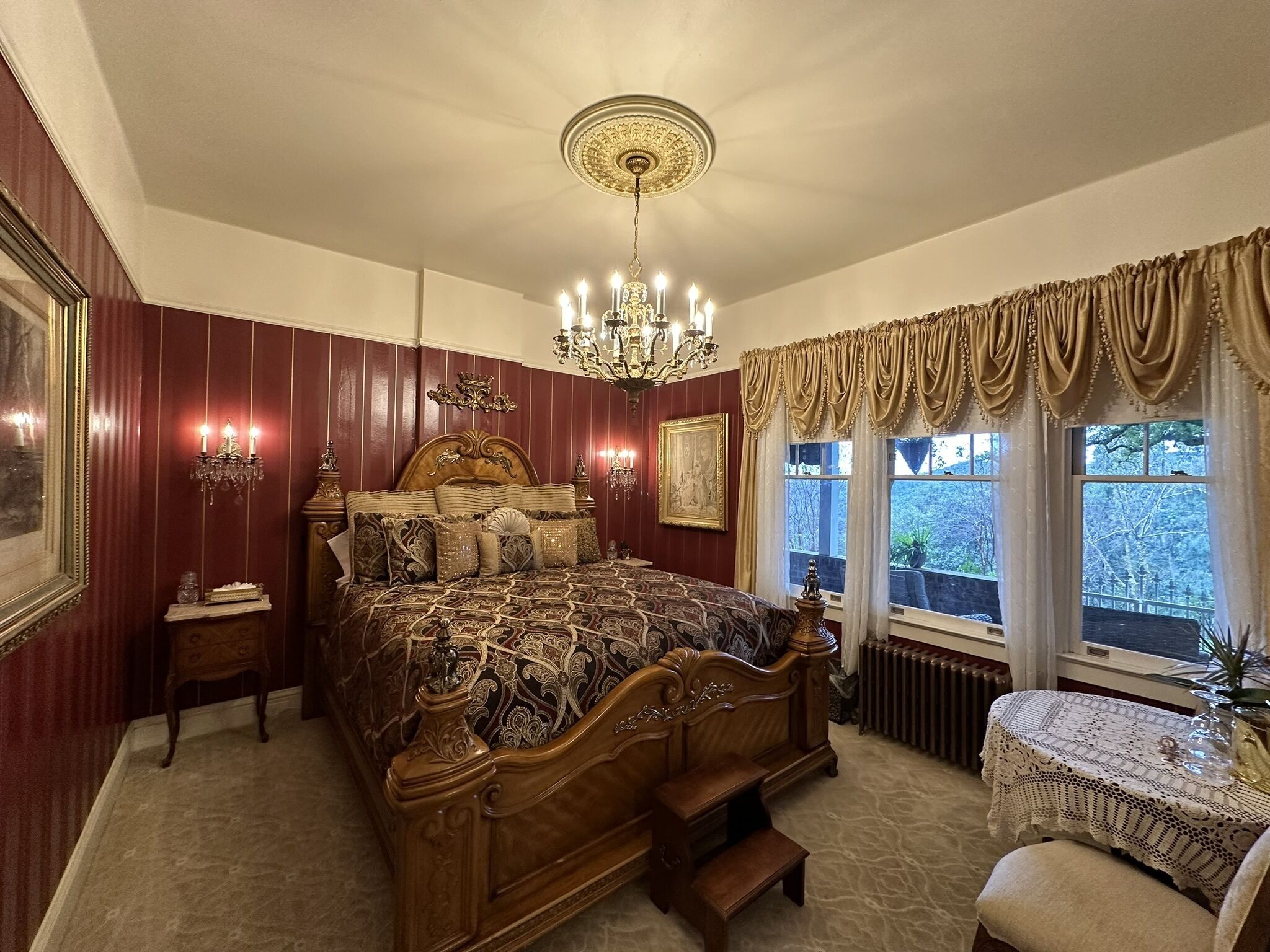 Luxury Room | Egyptian cotton sheets, premium bedding, pillowtop beds