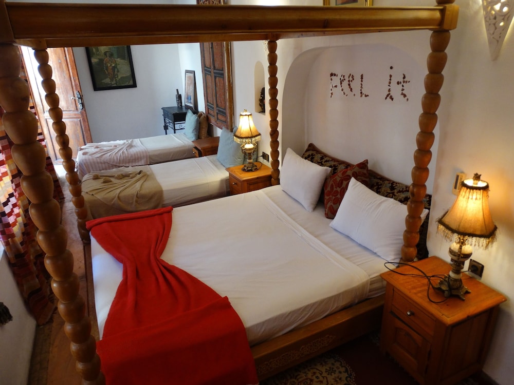 Cozy Riad In The Best Area Of Marrakech \N11 Nice Rooms Up To 28 People - Marrakesh